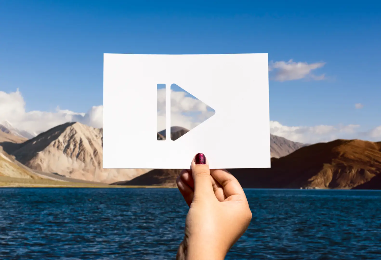 Video Content vs. Other Formats: What Actually Engages in 2025